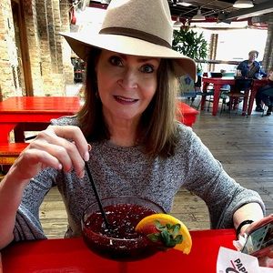 ♥️MAKE OFFER!🌟💋🌟OFFERS! BUNDLE GREAT DEAL! ♥️